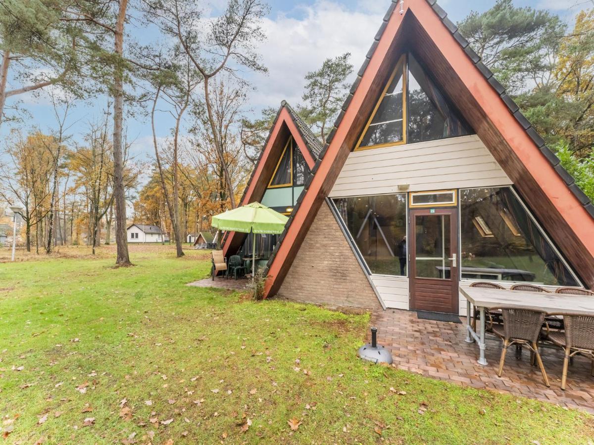 Modern Holiday Home In Stramproy In The Forest Exterior photo