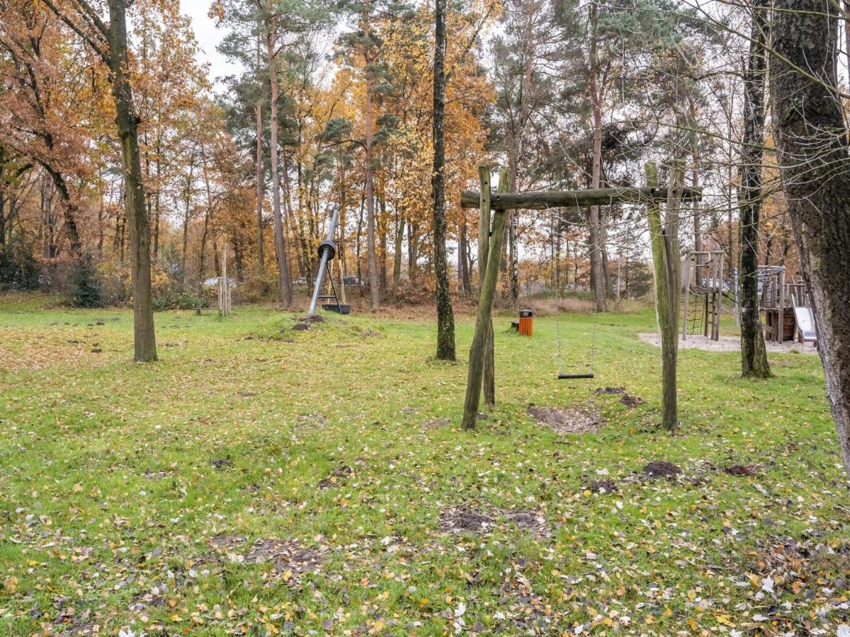 Modern Holiday Home In Stramproy In The Forest Exterior photo